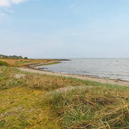 One-bedroom In Bjert 1 *