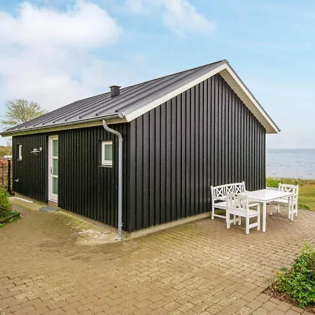 One-bedroom In Bjert 1 *